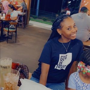 Meet your Posher, Shandrika